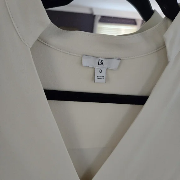 Banana Republic Cream Long Sleeve Dress - Picture 2 of 2